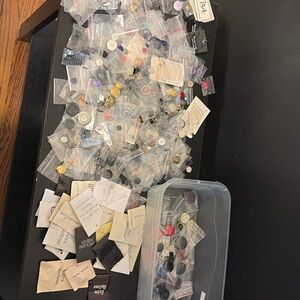 Lots of misc beautiful buttons from 30+ years. Mostly all still in packages.